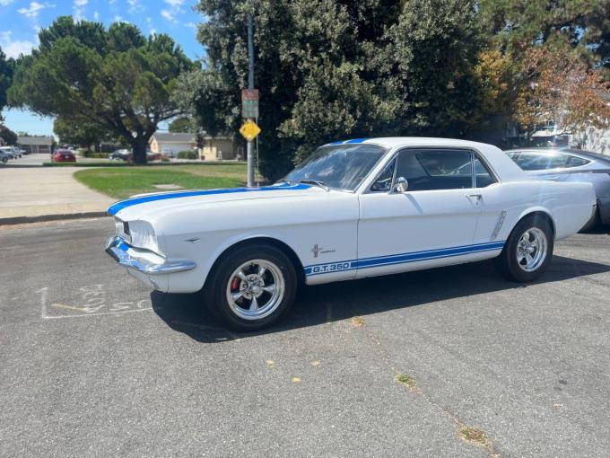 Ford Mustang V8 289 Coupé de 1965