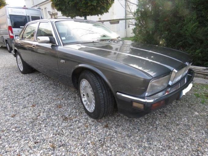 Jaguar Série - XJ 40 sovereign de 1990