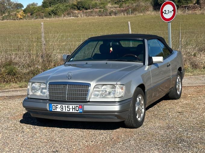 Mercedes-Benz E class W124 Cabriolet  E 200 de 1995