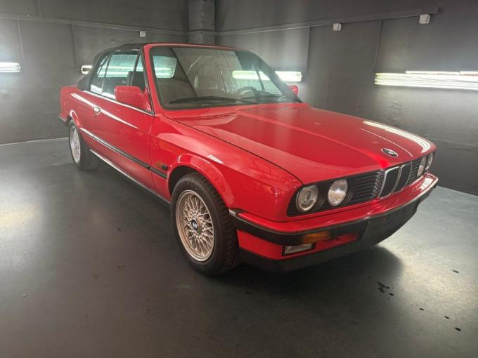 BMW Série 3 320i E30 de 1990