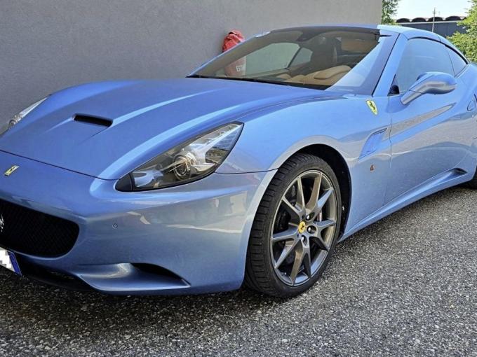 Ferrari California DCT 30 de 2012