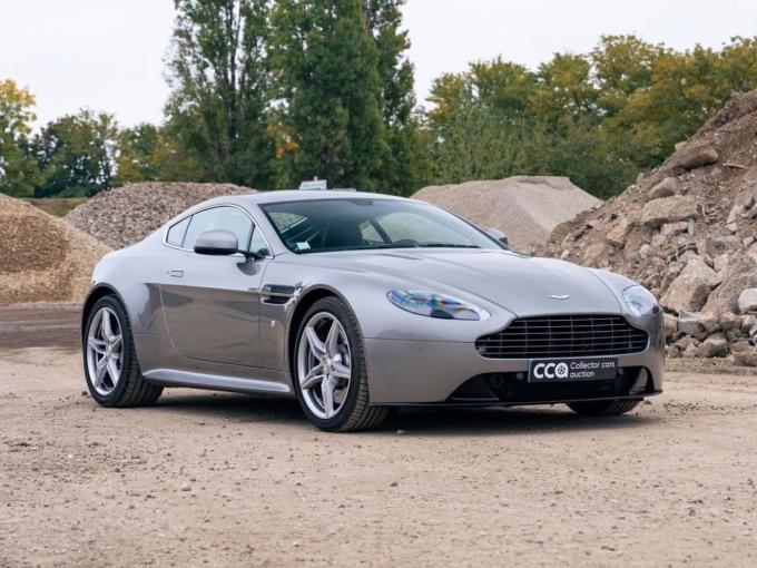 Aston Martin V8 Vantage S coupé de 2018