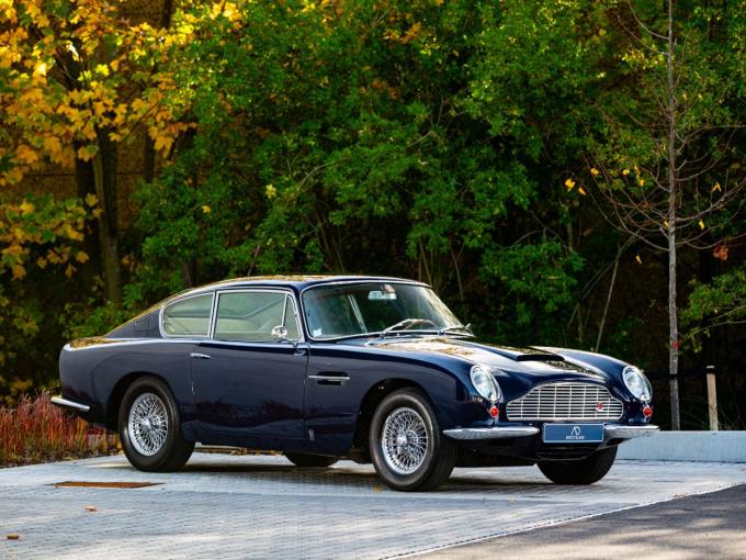 Aston Martin DB 6  de 1967