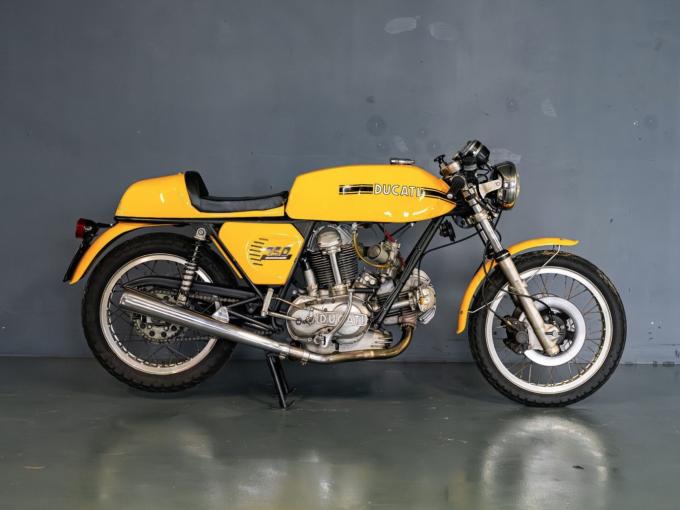 Moto Ducati 750 Sport  de 1973