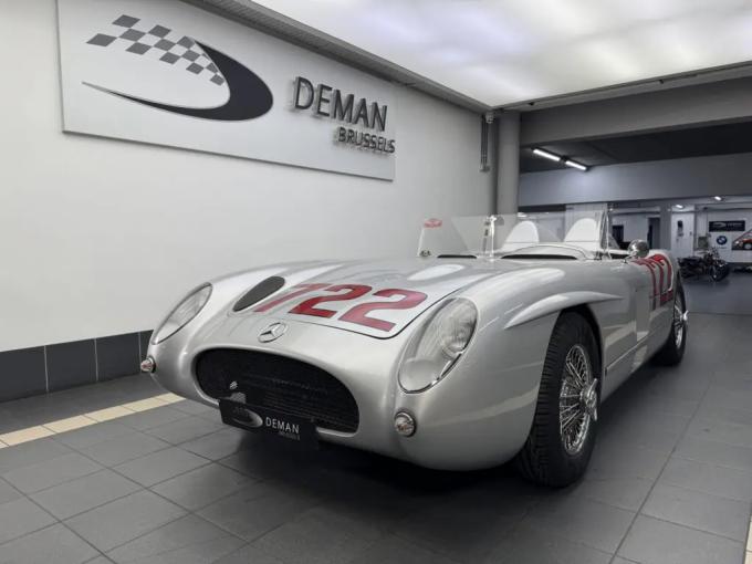 Mercedes-Benz SLR 300 722 « Réplique » de 1997