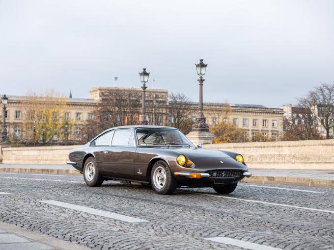 Ferrari 365 GT 2+2 de 1969