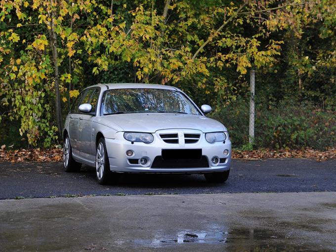 MG ZT T V8 de 2005