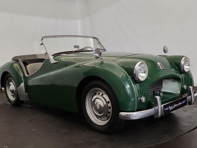 Triumph TR2 série 1 « Long doors » de 1955