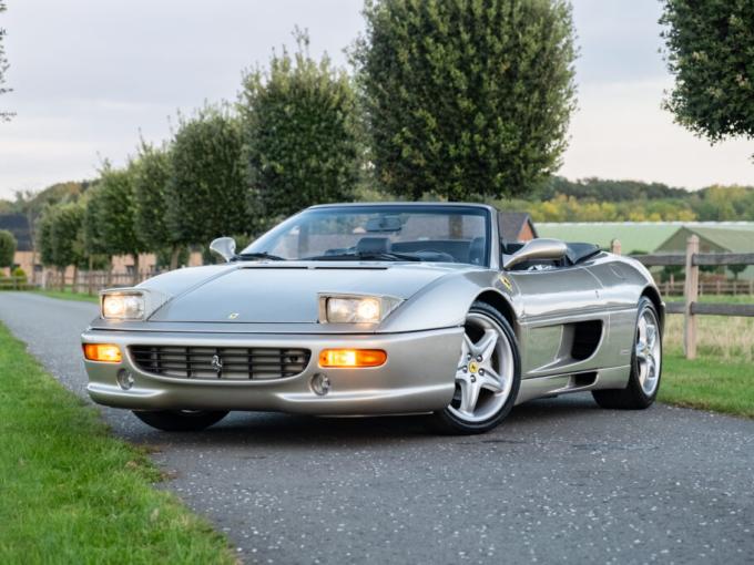 Ferrari 355 Spider F1 de 1999