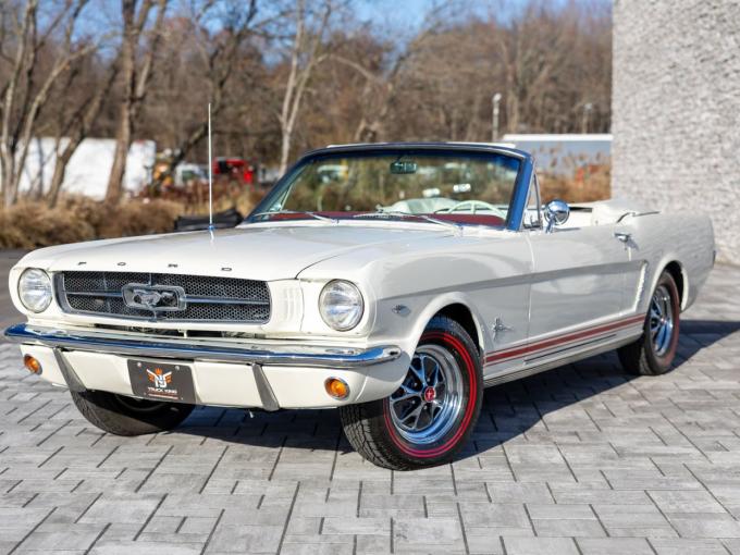 Ford Mustang V8 Cabriolet de 1965