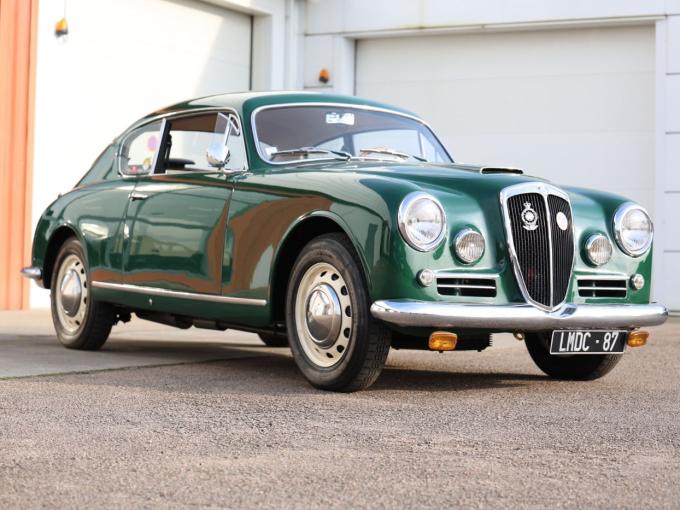 Lancia Aurelia B20 GT Série VI de 1957