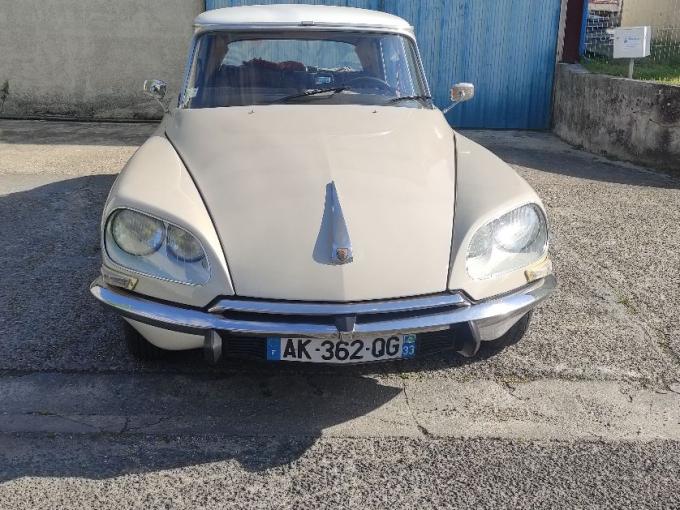 Citroen DS 20 sp&eacute;cial de 1972