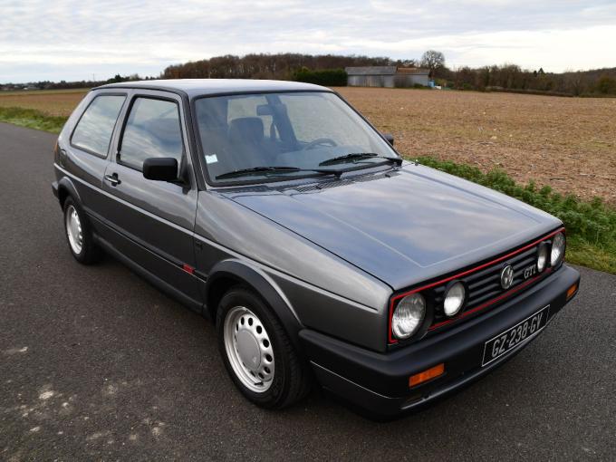 Volkswagen Golf GTI 112 "GROS PARE CHOCS" de 1989