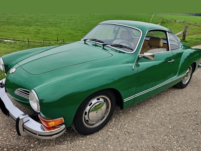 Volkswagen Karmann Ghia Coupé de 1974