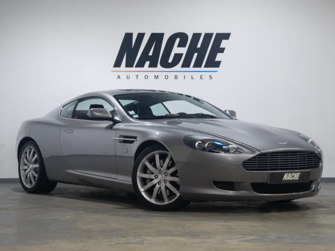 Aston Martin DB 9 de 2007
