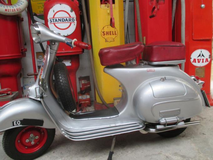 Scooter Vespa PIAGGIO VBB1M de 1962