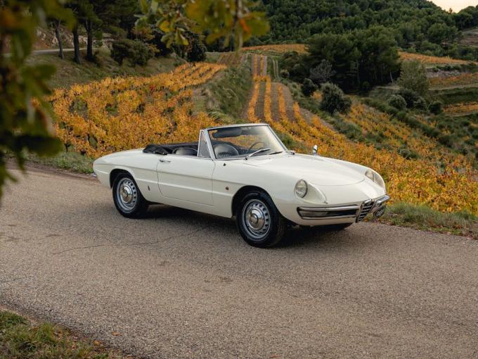 Alfa Roméo Spider duetto coda longa de 1967