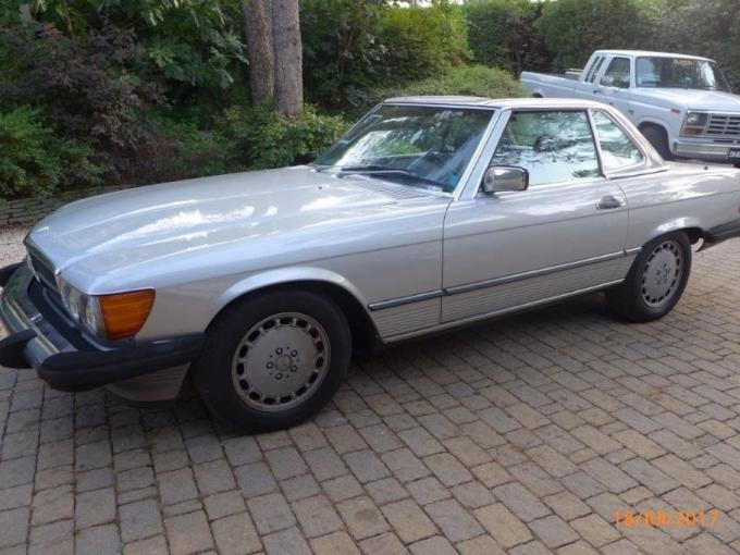 Mercedes-Benz SL 560 de 1986