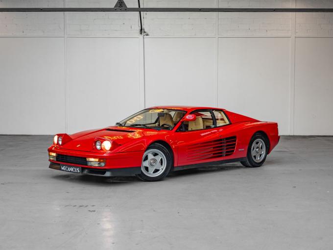 Ferrari Testarossa *Monospecchio/Monodado* de 1985