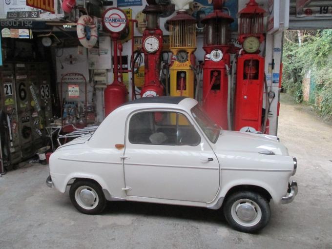 Vespa 400 microcar de 1959