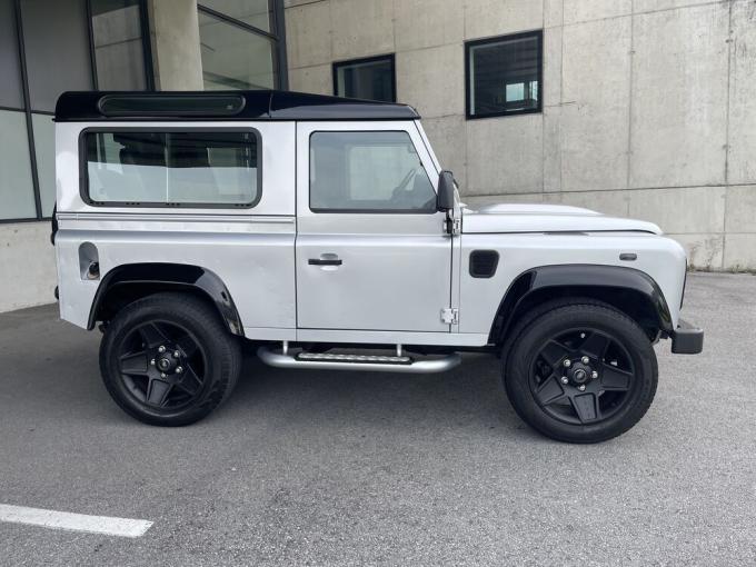 LandRover Defender 90 / 2.2 / TD4 HARD TOP  de 2012
