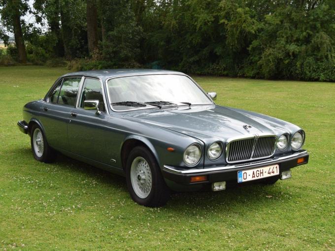 Jaguar Série - XJ 6 s&eacute;rie III 4,2 L de 1986
