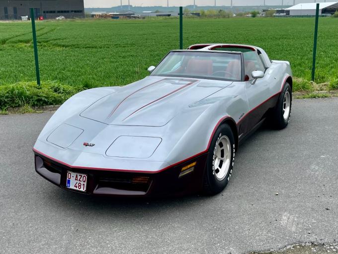 Chevrolet Corvette C3 350ci « Cross-Fire Injection » de 1982