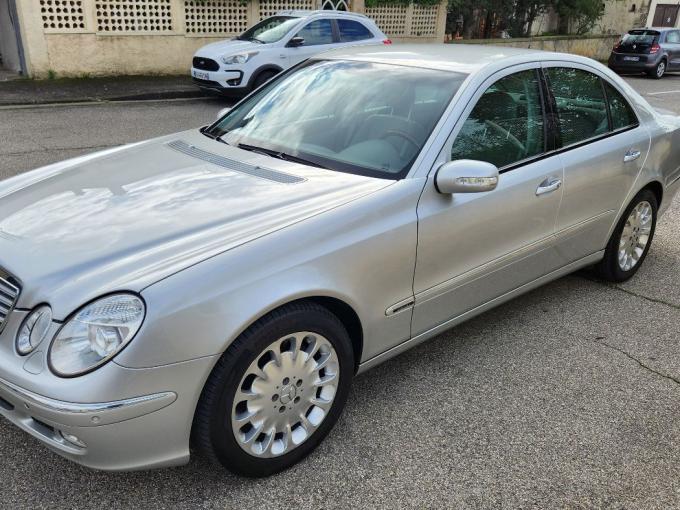 Mercedes-Benz E class 500 V8 – 50 000 km – État collection – de 2002