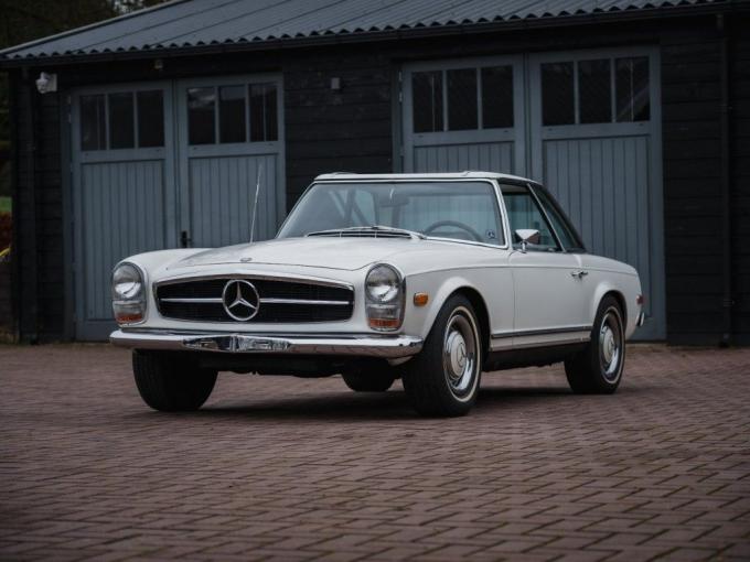 Mercedes-Benz SL 250 Pagode de 1968