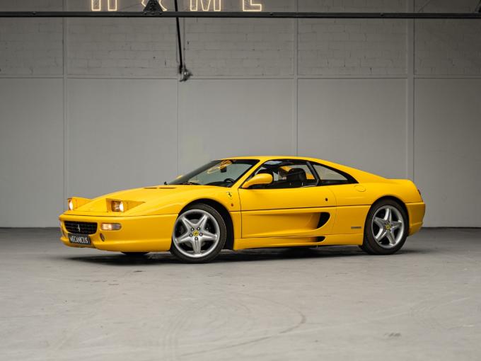 Ferrari 355 Berlinetta *BVM / Giallo Modena* de 1997