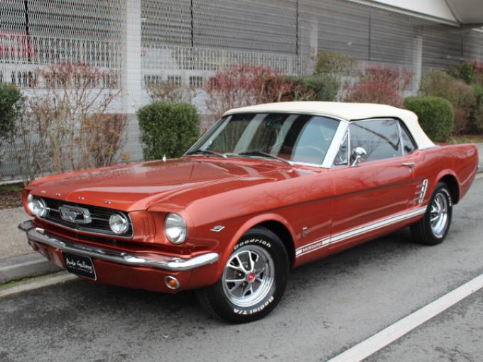 Ford Mustang V8 Cabriolet de 1966