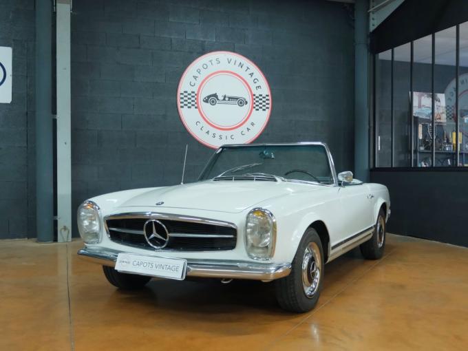 Mercedes-Benz SL 230SL PAGODE de 1965