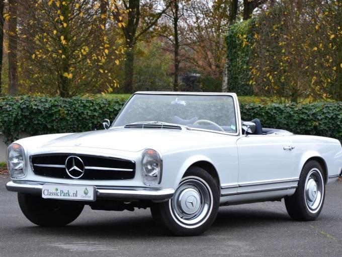 Mercedes-Benz SL 230 Pagode de 1966