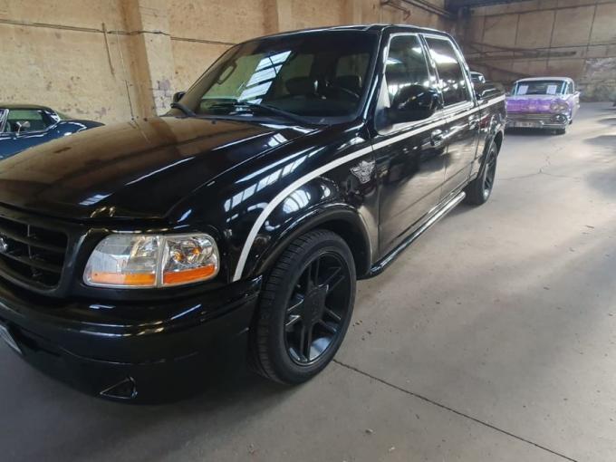 Ford F150 Harley-Davidson 100&egrave;me Anniversaire de 2003