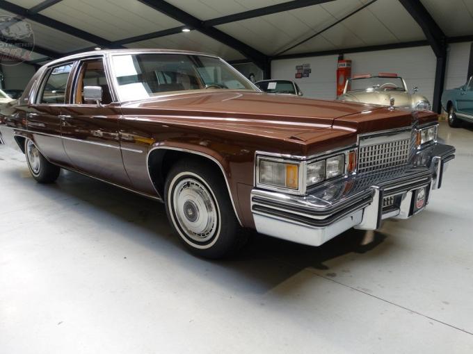 Cadillac Sedan de ville  de 1979
