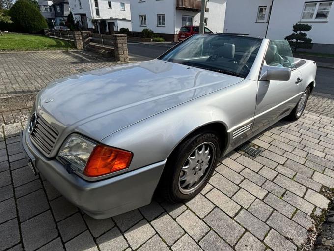 Mercedes-Benz SL 300 de 1992