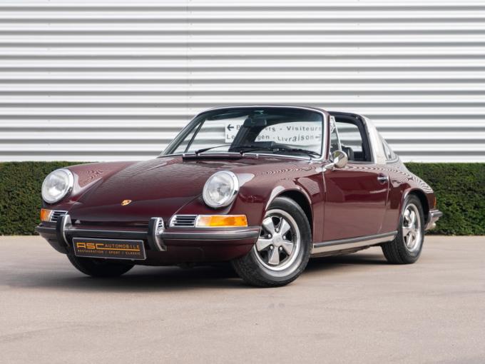 Porsche 911 2.2T Targa de 1971