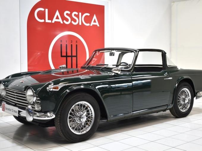 Triumph TR4 A IRS Surrey Top + Overdrive de 1967
