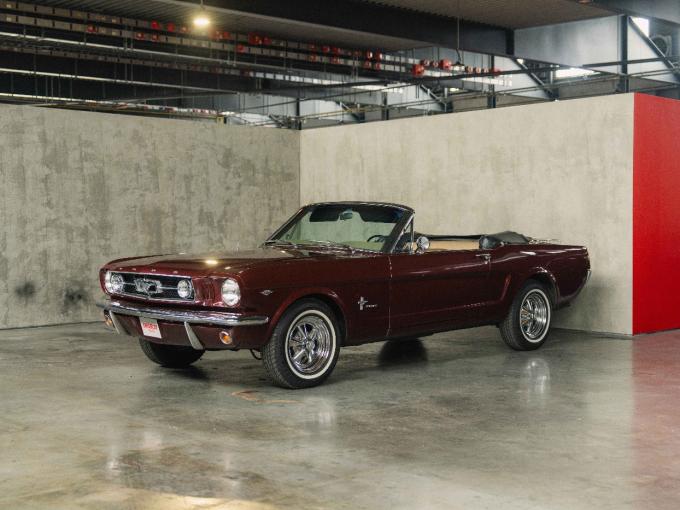 Ford Mustang Cabriolet de 1965