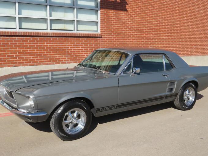 Ford Mustang V8 de 1967