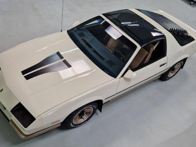 Chevrolet Camaro Z28 de 1984