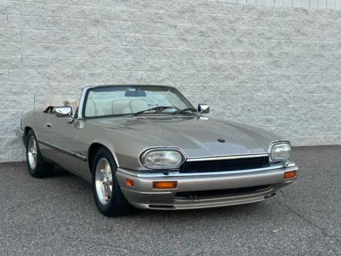 Jaguar XJS Cabriolet 4 places  de 1996