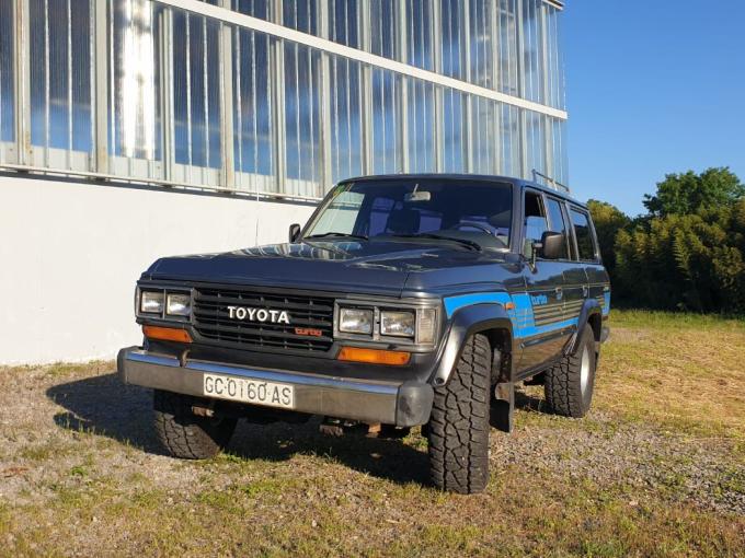 Toyota Land Cruiser HJ 61 de 1990