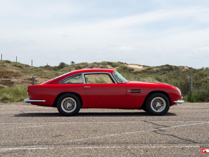 Aston Martin DB DB4 Series V Vantage de 1963