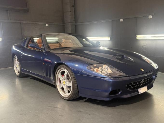 Ferrari 575 Superamerica V12 540 F1 de 2005