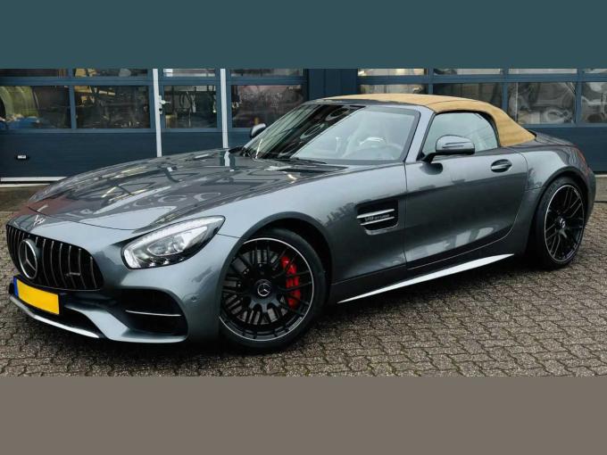 Mercedes-Benz AMG GT C Roadster de 2017