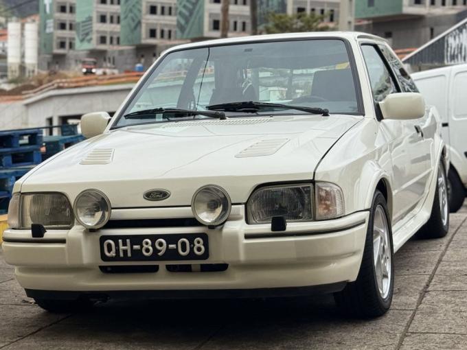 Ford Escort RS Turbo de 1988