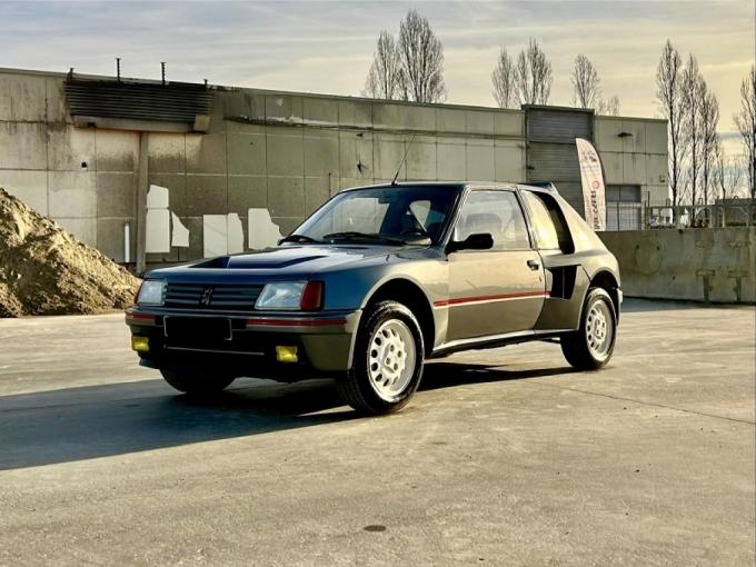 Peugeot 205 T 16 de 1984