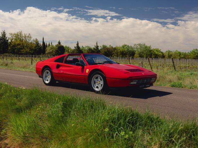 Ferrari 328 GTS de 1986
