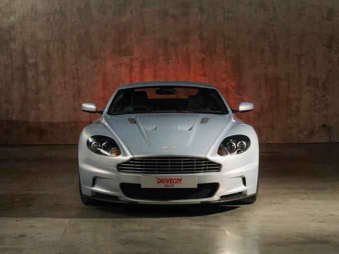 Aston Martin DB S de 2010